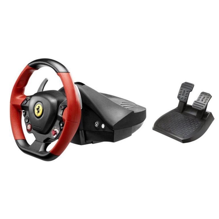 Volante Thrustmaster Ferrari 458 Spider para Xbox One con pedales