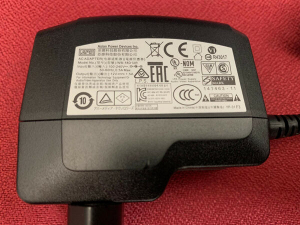 Cargador original AverMedia Adaptador de CA APD WB-18D12R 12 V 1,5. - Imagen 2