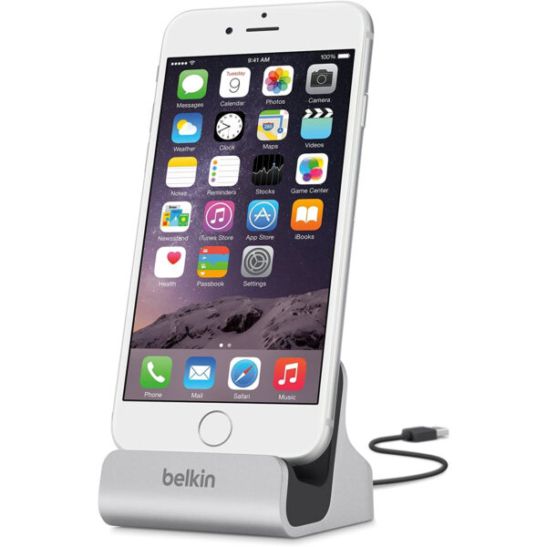 Base Dock de Carga y sincronización para iPhone y iPad Belkin E9M004 Plateado