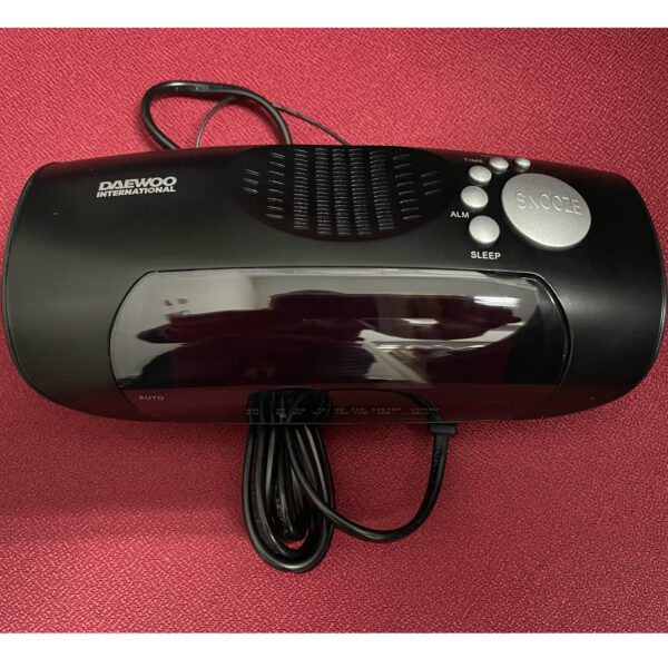 Radio Despertador Digital Daewoo DCR-44B