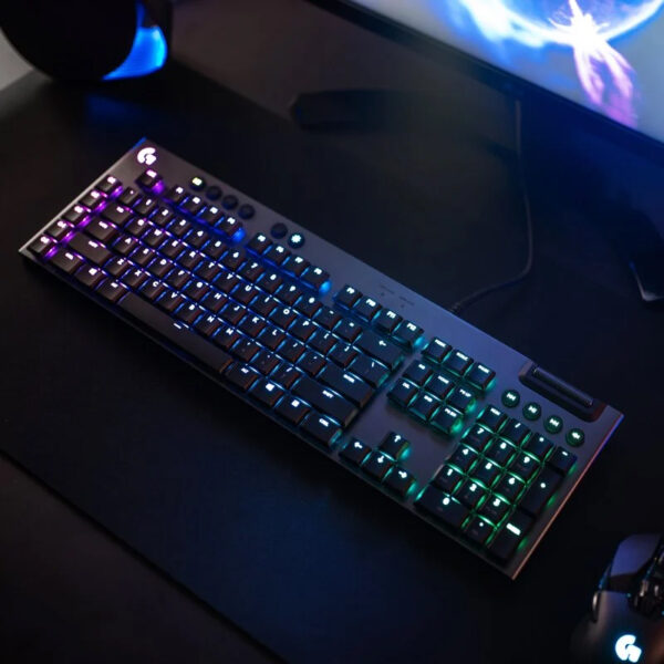 Teclado Mecánico Gaming Logitech G815 RGB GL Táctil en español Usado - Imagen 4