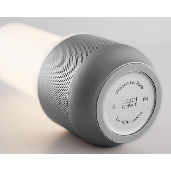 Lámpara Lexon LED Terrace 3 en 1 - Altavoz Bluetooth - Cargador - Gris Gun Metal - Imagen 6