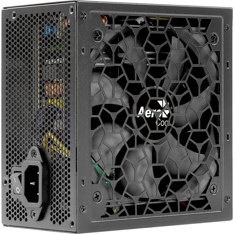 Fuente de alimentación Aerocool AEROW650 Aero White 650W 80 Plus Usada