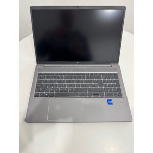 Portátil HP ZBook Studio G10 16" i7-13700H/32GB/1TB SSD/RTX 4070 *Golpe esquina*