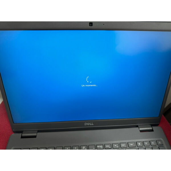 Portátil Dell Latitude 3510 Intel Core i5-10210U/8GB/256GB SSD/15.6'' Usado * - Imagen 3