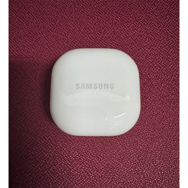 Caja de carga original para Samsung Galaxy Buds FE Usada **Solo caja de carga**