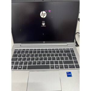 HP ProBook 440 G10 Intel Core i7-1355U/16 GB/512GB SSD/14" W11P *Tiene un golpe*