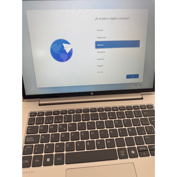 HP ProBook 440 G11  Intel Core Ultra 5 125U/16GB/512GB SSD/14" Usado **GOLPE** - Imagen 2