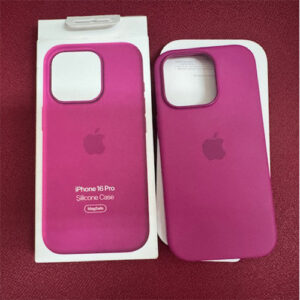 Funda original Apple silicona con MagSafe para Apple iPhone 16 Pro Fucsia*dañada