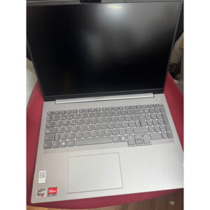 Lenovo ThinkBook G7 AMD Ryzen 5 7535HS 16" 16 GB/512 GB/W11 Pro Gris Usado *