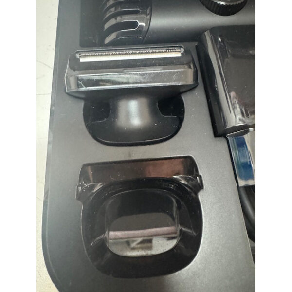 Recortador de Barba Xiaomi Grooming Kit Pro Inalámbrico Usado *Faltan cosas* - Imagen 2