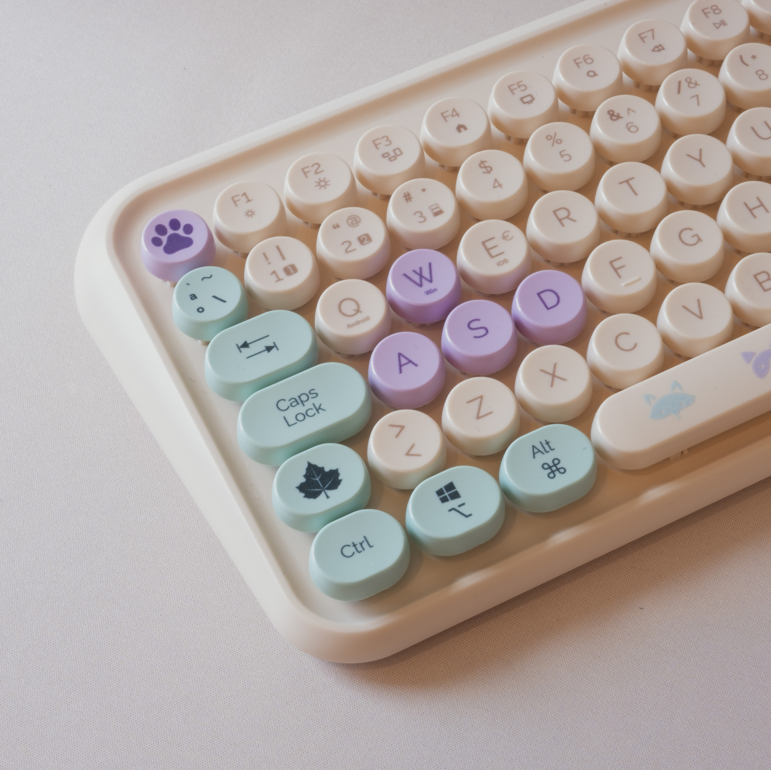 Set de Teclado y Ratón Inalámbrico BLADE TANOOKI Estilo Cute y Minimalista - Imagen 8