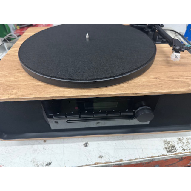 Microcadena con Tocadiscos Thomson MIC300TT Bluetooth Radio FM CD MP3 USB 60W **