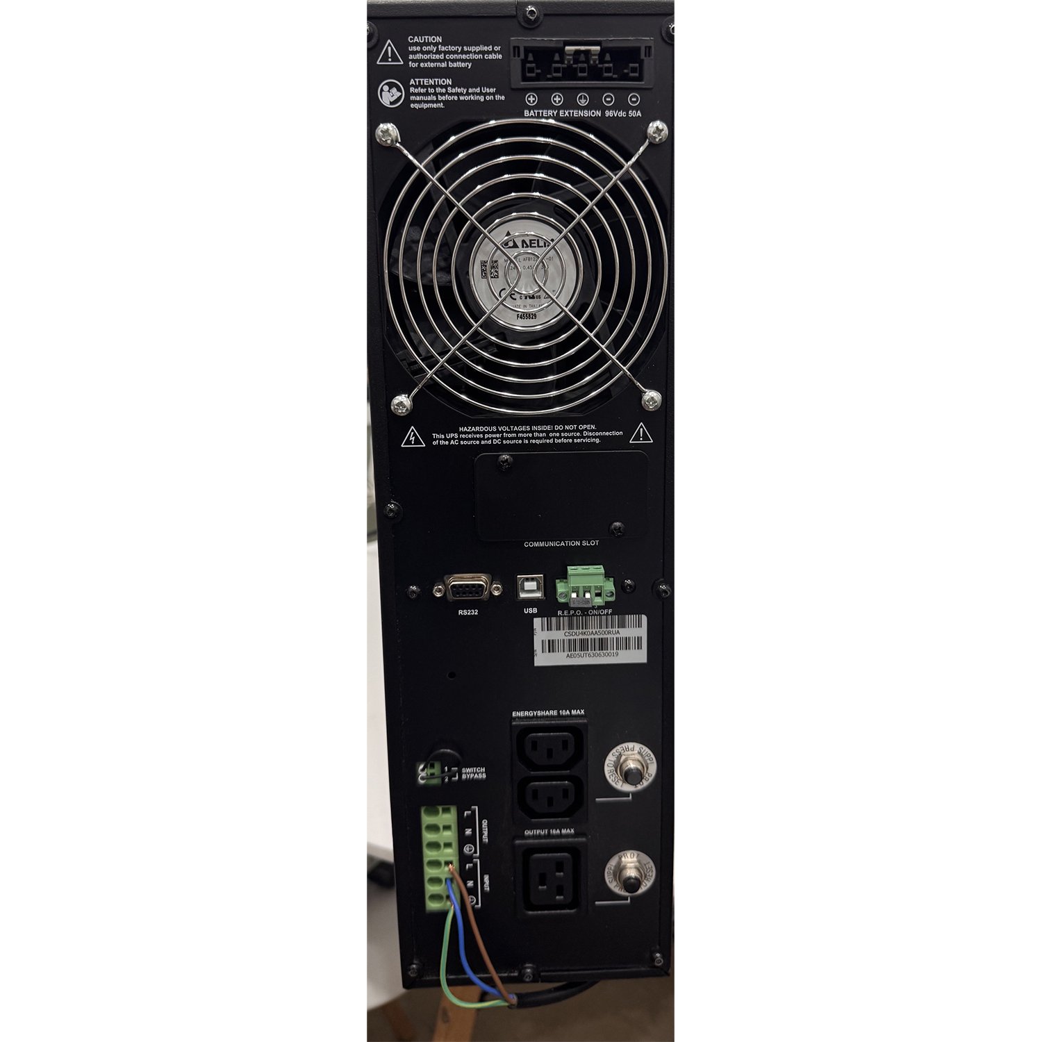 SAI Riello Sentinel Dual SDU4000 4000va Usado **Tiene un golpe en el frontal** - Imagen 4