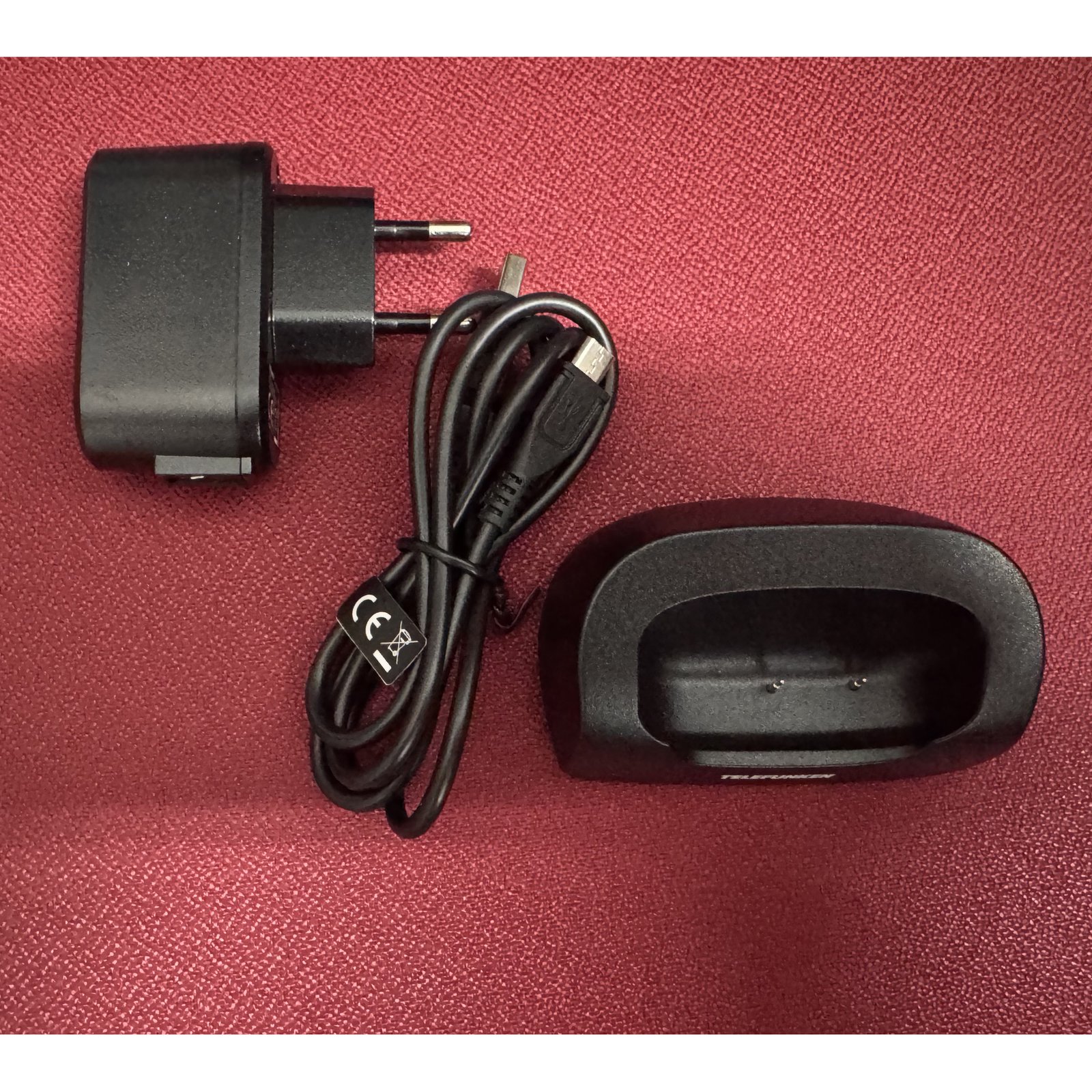 Base de carga original Telefunken para Telefunken TM260 + cargador Usado